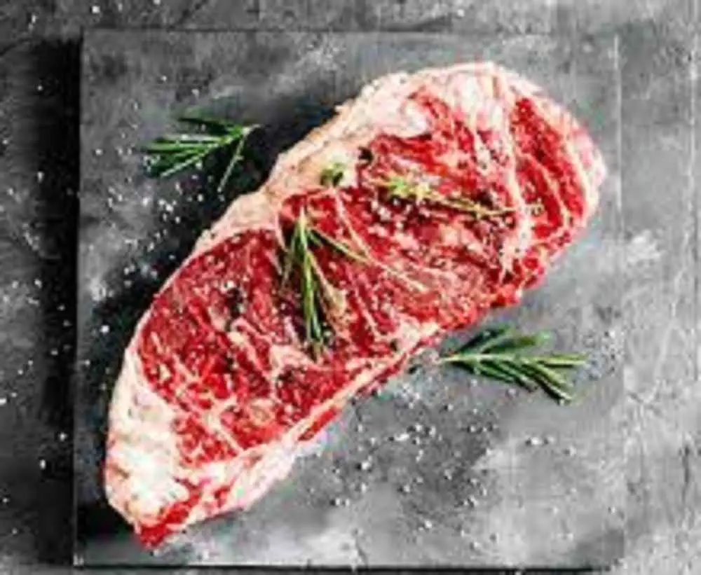 How Long To Leave Out Steak Before Cooking?